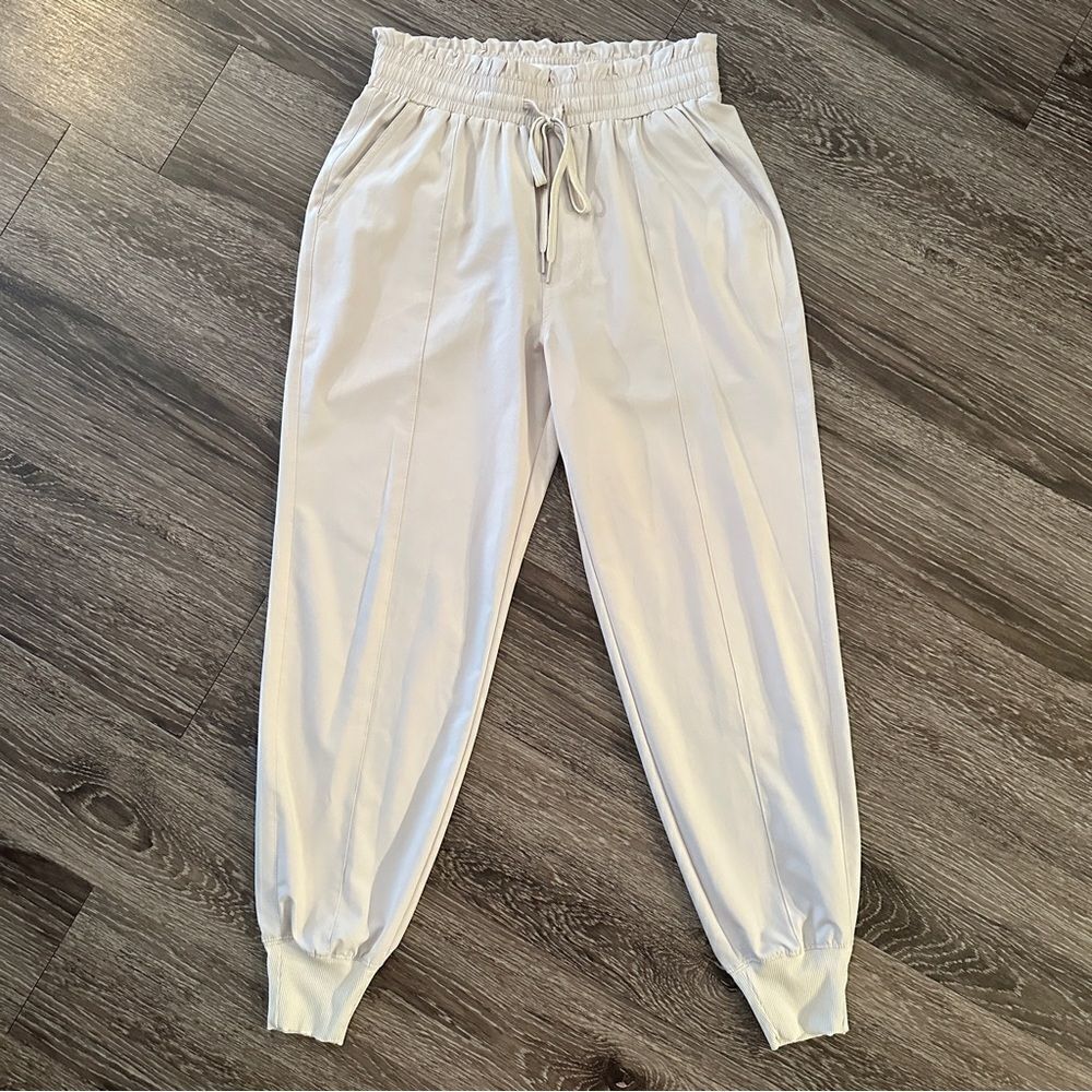 Abercrombie & Fitch Cream Joggers